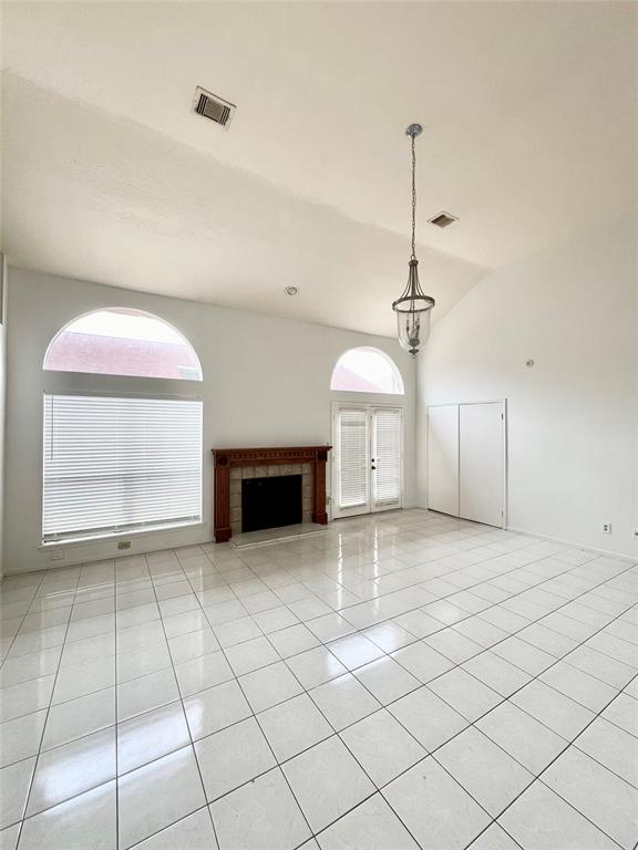 Building Photo - 10119 Reedwood Ln
