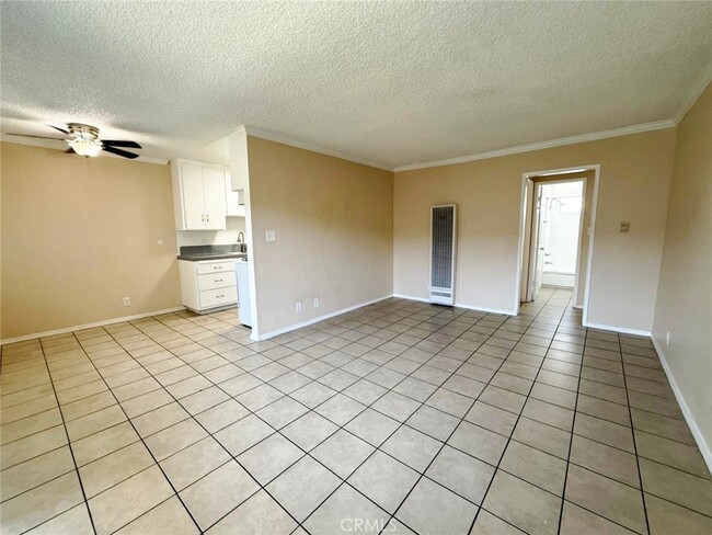 Building Photo - 8371 Northgate Ave