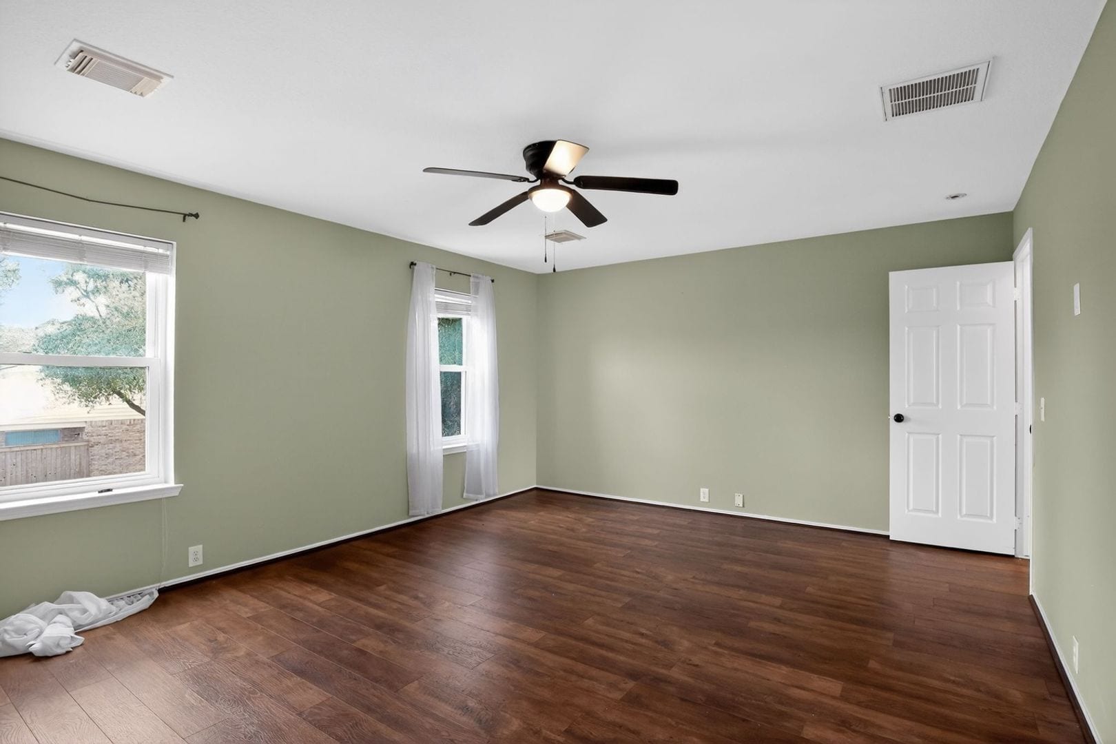 Building Photo - 21118 Barker Canyon Ln