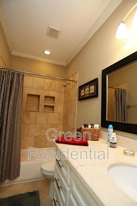 Building Photo - 1419 Beachton St