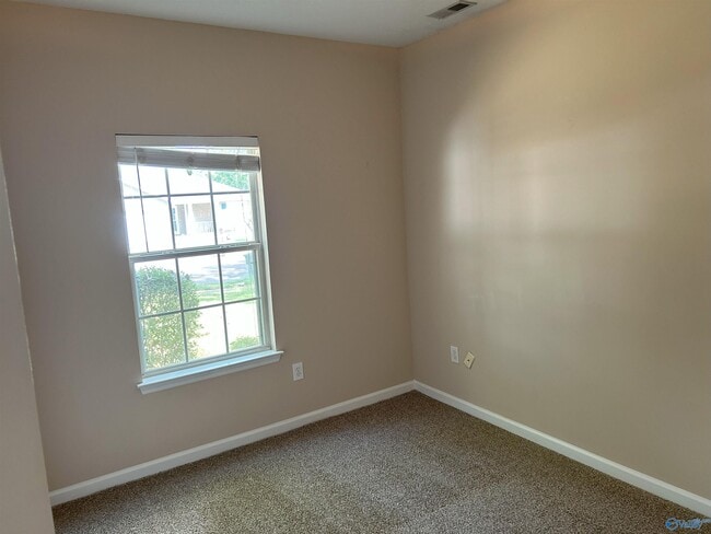 Building Photo - 225 Postwood Ct
