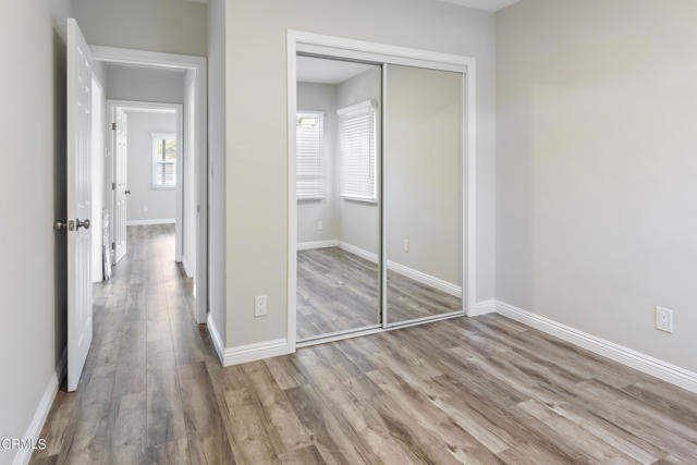 Building Photo - 744 Onarga Ave