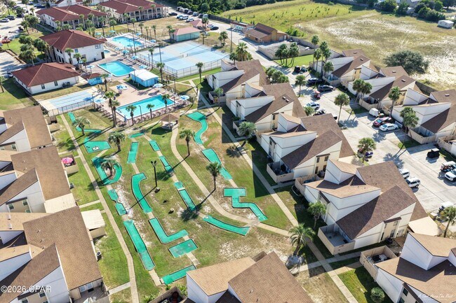 Building Photo - 17462 Front Beach Rd