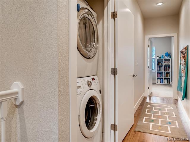 Building Photo - 534 S Lincoln St