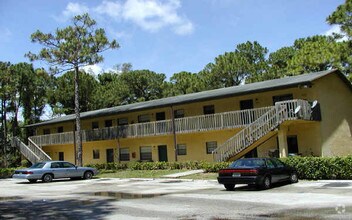 Building Photo - Wellman Trails Apartments