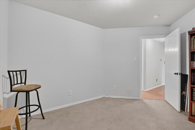 Building Photo - 16211 Whitesage Ct