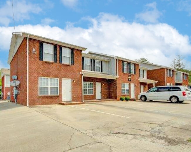 Primary Photo - 299 Raleigh Dr