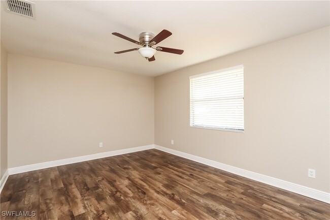 Building Photo - 13631 Drysdale Ave