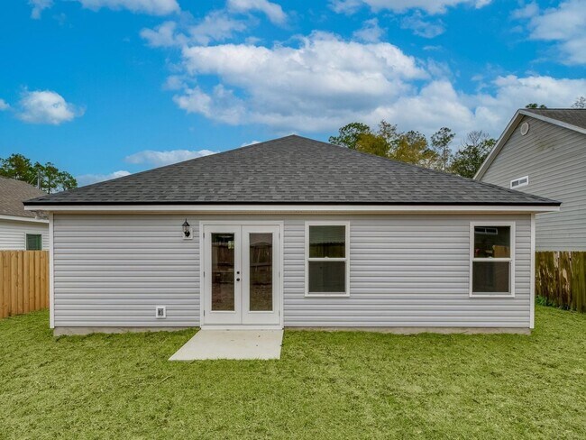 Building Photo - For Rent – 4BR/2BA | New Construction | $1...