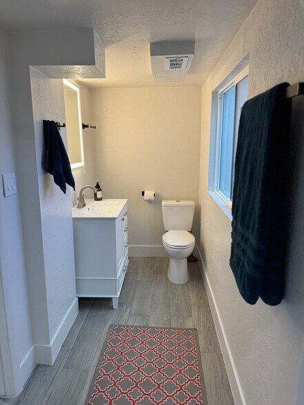 Bathroom - 8330 S Bryce Dr