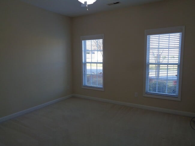 Building Photo - APPLICATION PENDING-Clemmons-Lovely Patio Home with Sunroom