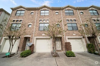 Building Photo - 7650 Springhill St