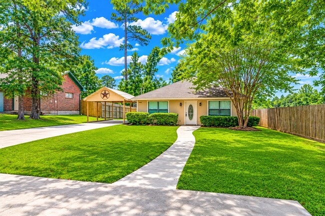 Building Photo - 9550 Thousand Oaks Loop