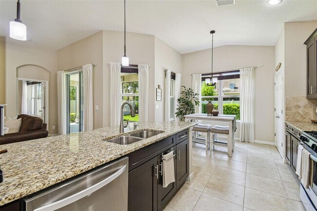 Building Photo - 9264 Bella Vita Cir