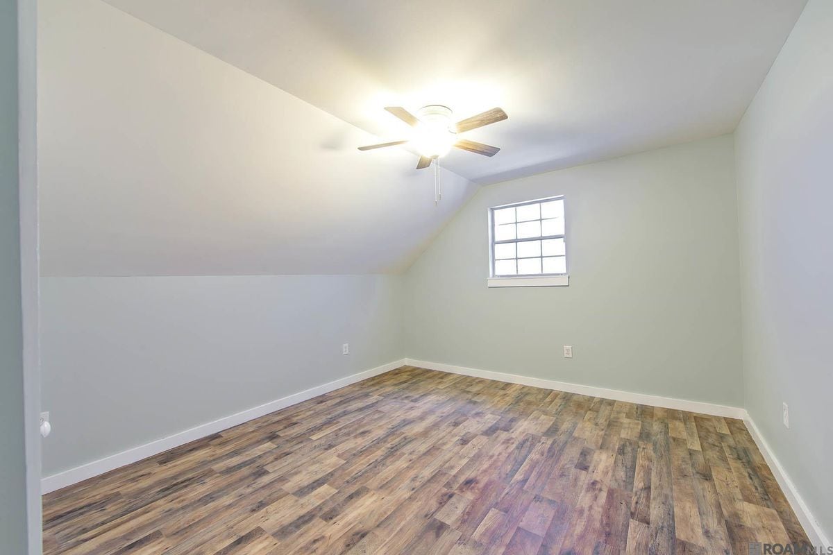 Building Photo - 10340 LA-1