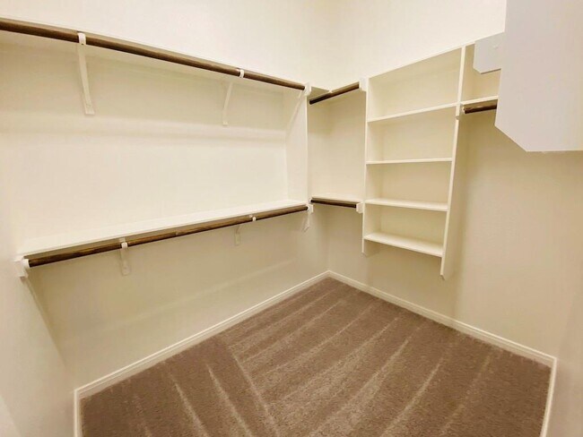 Building Photo - 5205 Leaning Tree