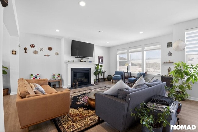 Building Photo - Near-New 5BR Home in Appoquinimink School District