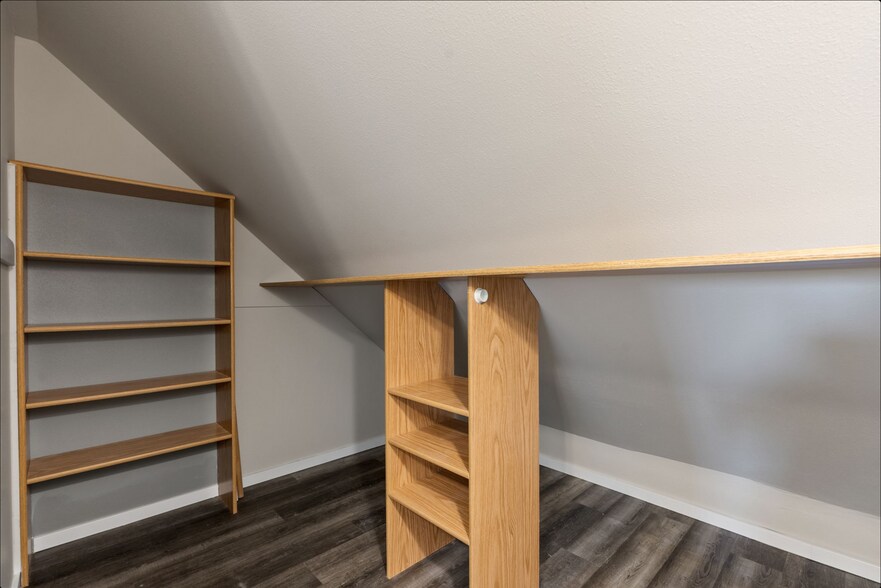Upstairs closet/storage 2 - 3519 E 25th Ave