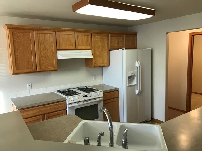Building Photo - 56 Talon Loop