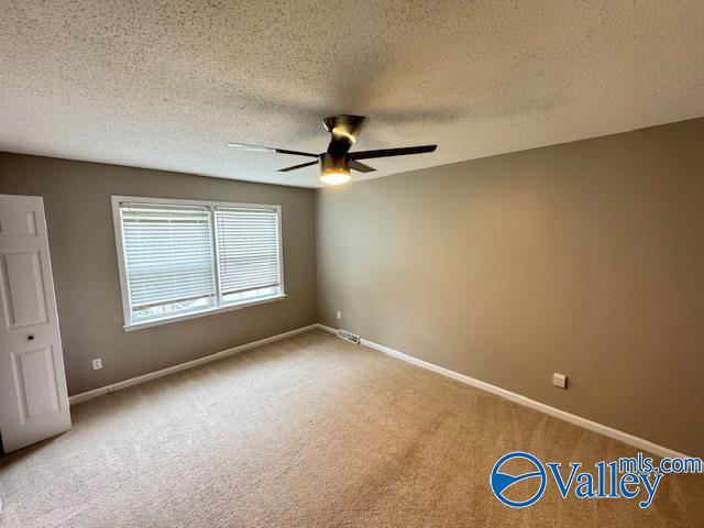 Building Photo - 13003 Camelot Dr SE