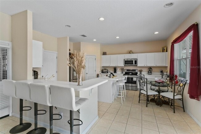 Building Photo - 913 Dorset Pl