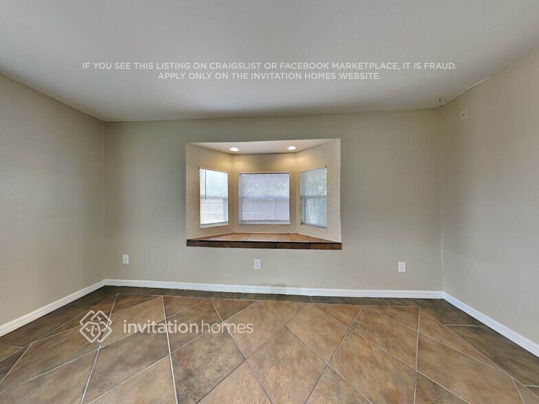 Building Photo - 1380 Wildwood Ct