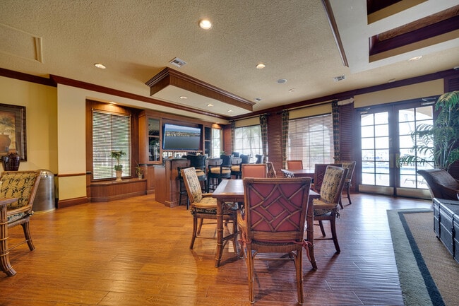 Building Photo - 167 Yacht Club Way