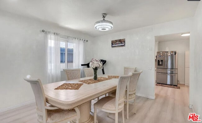 Building Photo - 7701 Baird Ave