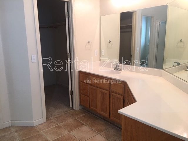 Building Photo - 1896 Edgewood Ct