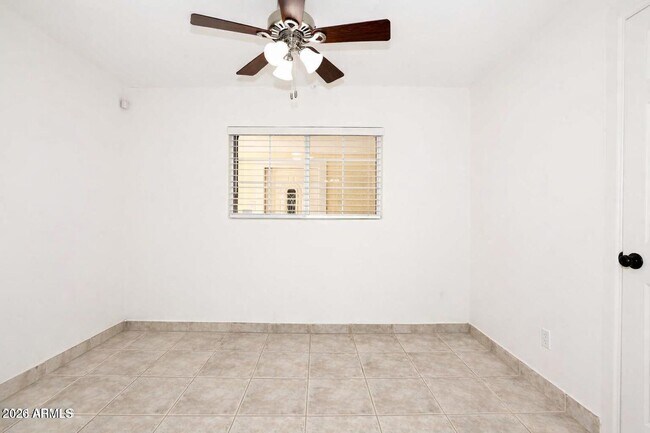 Building Photo - 7541 N 35th Dr