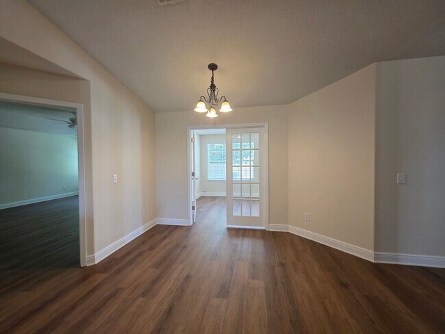 Building Photo - 4BR/3BA home with shed close to Navy Federal Credit Union