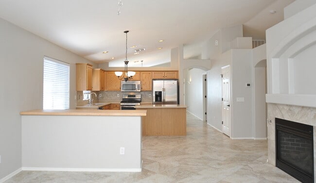 Building Photo - Move-In Ready Home in Dove Mountain