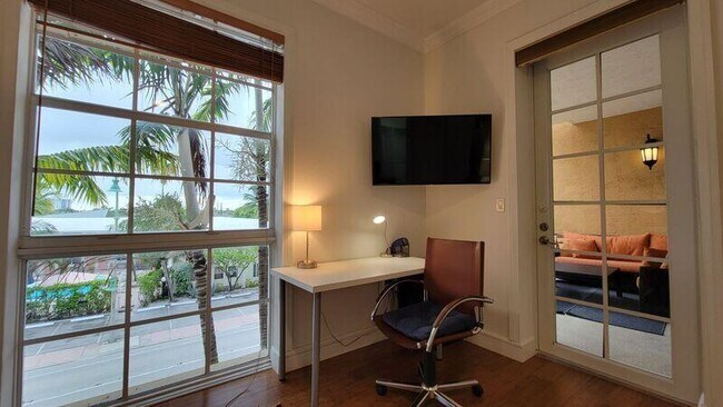 Building Photo - 4445 El Mar Dr