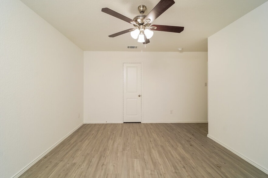 Building Photo - 14007 Southton Basin