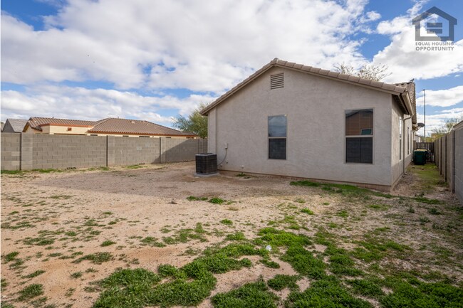 Building Photo - 4Bed/2Bath House in Maricopa! Move-In Ready on 11/12/2026!