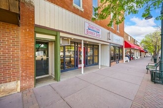 Building Photo - 5 S Parish Ave