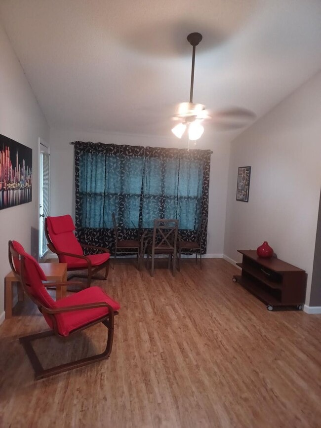 Building Photo - Preserves at River's Edge