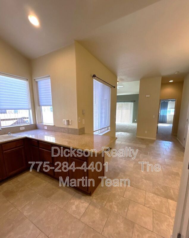 Building Photo - 5718 Pumpkin Ridge Dr