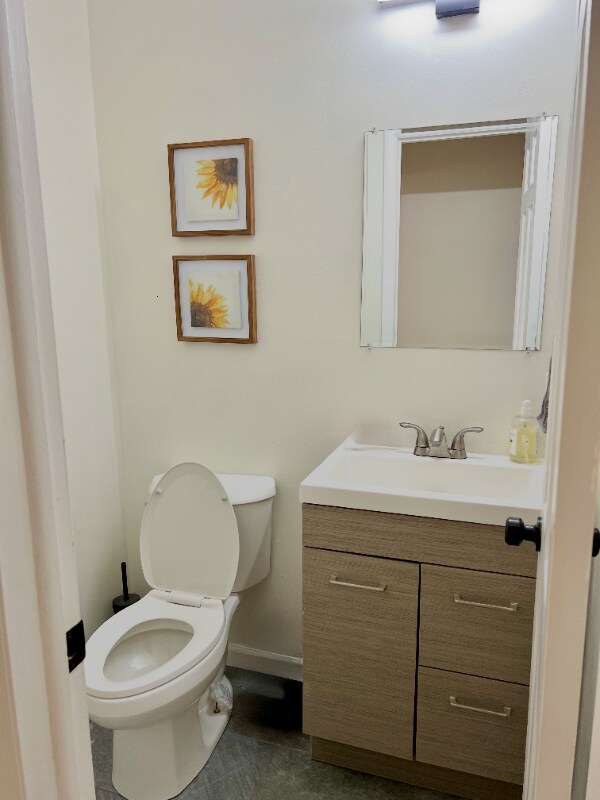 Building Photo - 19620 Silver-Spring St