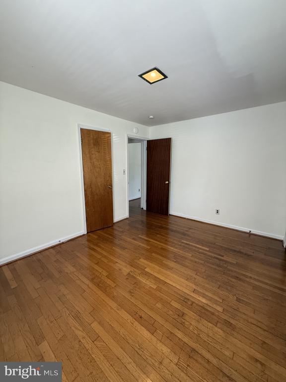 Building Photo - 1316 Stafford Ave