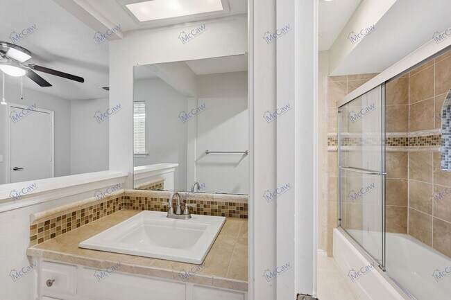 Building Photo - 7216 Canongate Dr