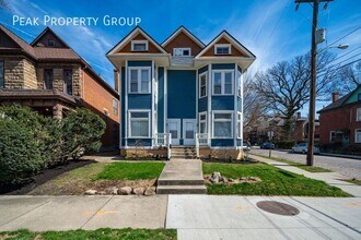 Building Photo - 732 1/2 Neil Avenue-