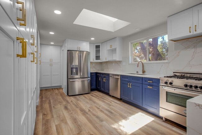 Building Photo - 1162 Pebble Springs Ln
