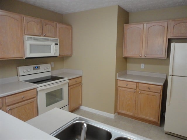 Building Photo - 6923 Belleglade Dr