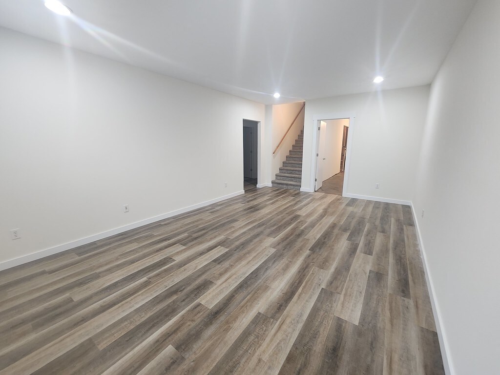 Building Photo - 1006 N 24th St