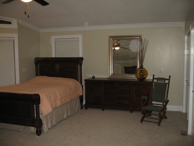 Building Photo - 1005 E 750 S