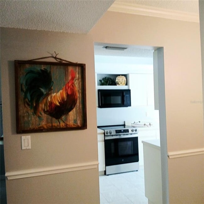 Building Photo - 6191 Timberlake Dr