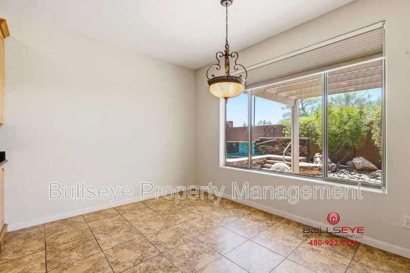 Building Photo - 2927 W Plum Hollow Dr
