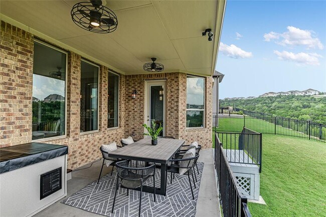 Building Photo - 3925 Piana Pl