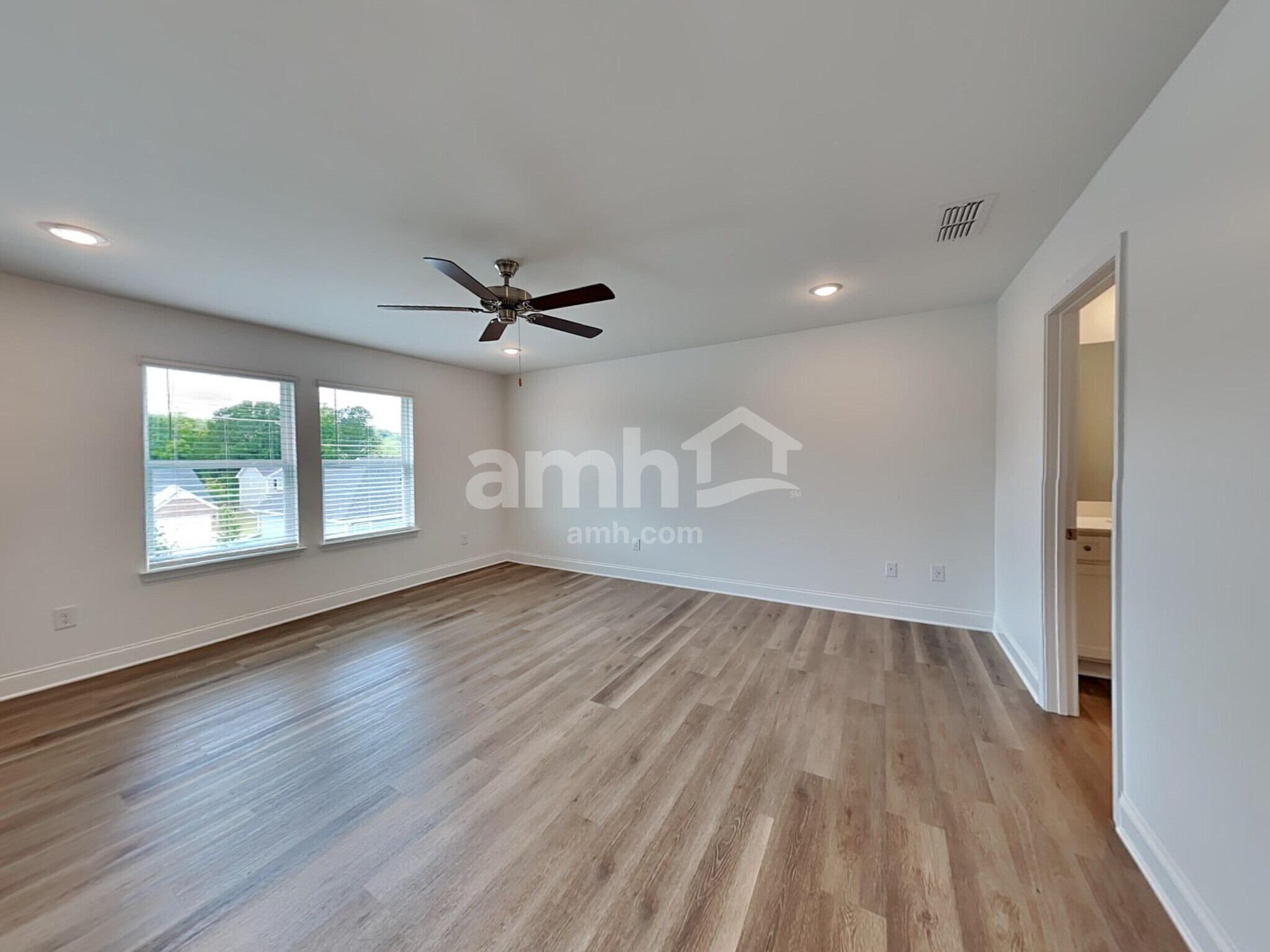 Building Photo - 1594 Soapstone Rd